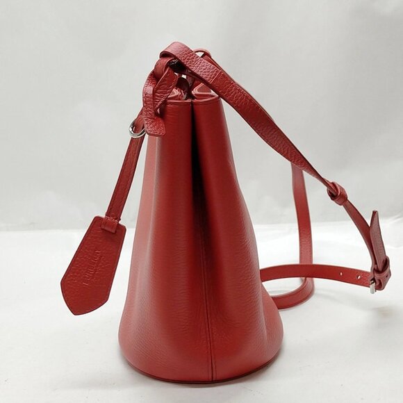 Burberry Red Leather  Shoulder Bag mon625-101025 - Picture 4 of 16